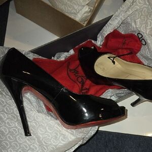 Christian Loubitin n peeped toe patent Leather Pumps